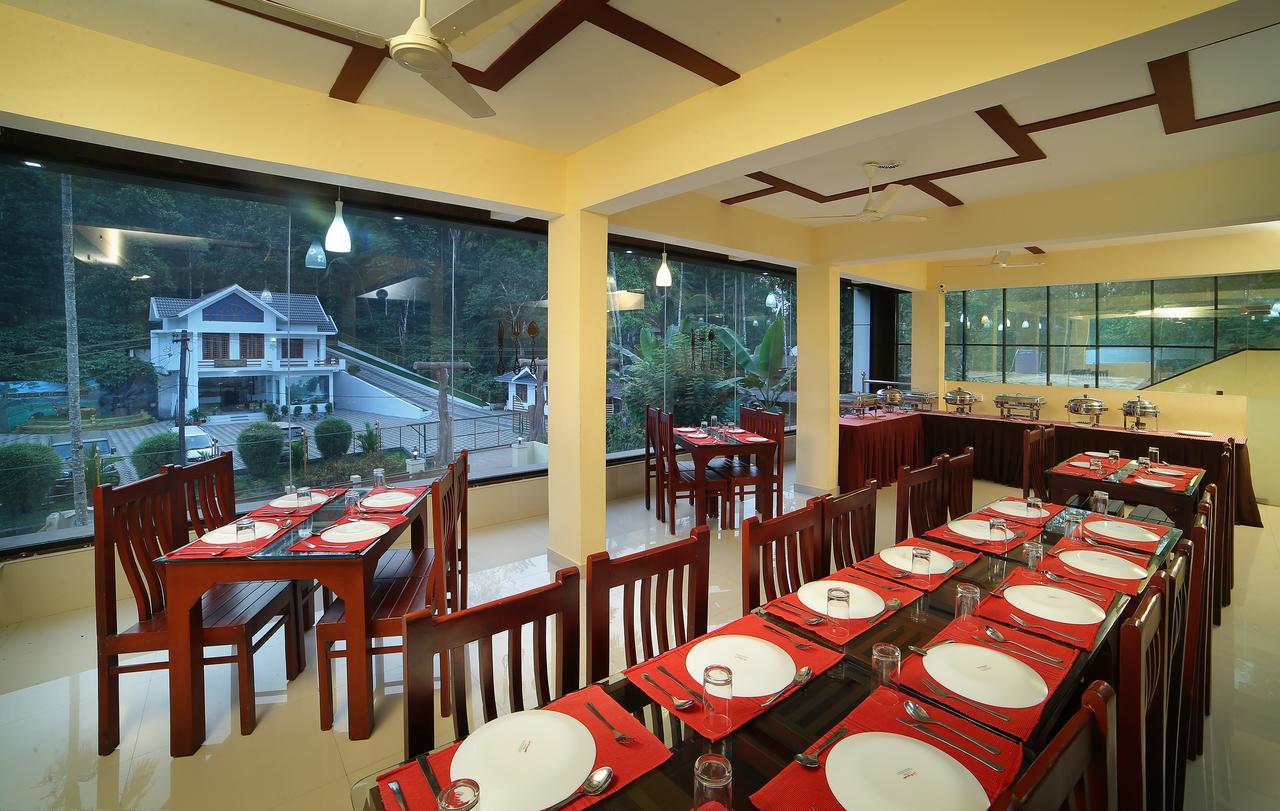 Peter'S Coffee Creek Nature Resort Meppadi Exterior photo