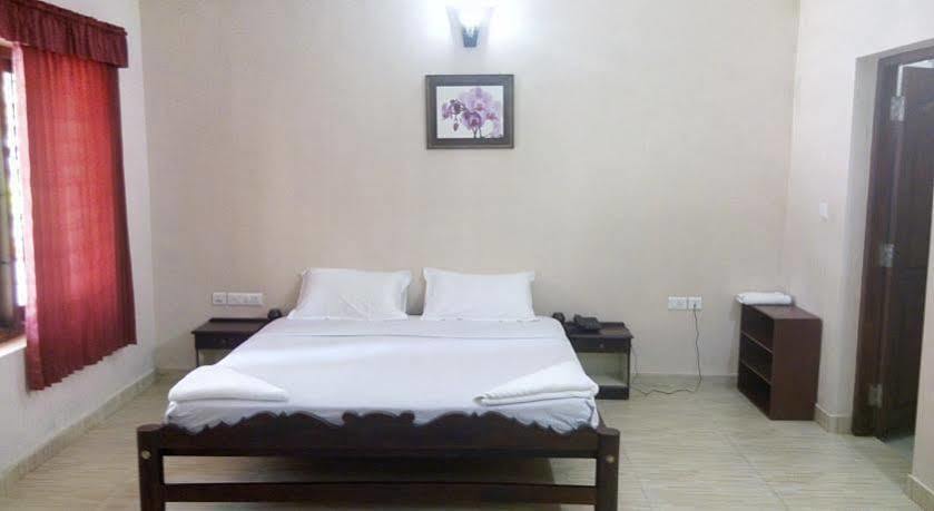 Peter'S Coffee Creek Nature Resort Meppadi Exterior photo